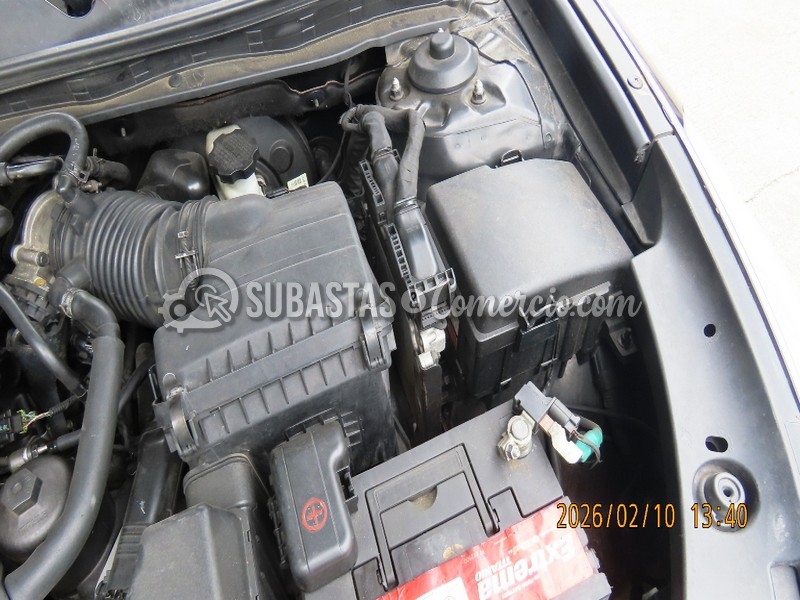 salvamento_hyundai_azera_gls_-_2013_-_047_-_guarne__21_.jpg