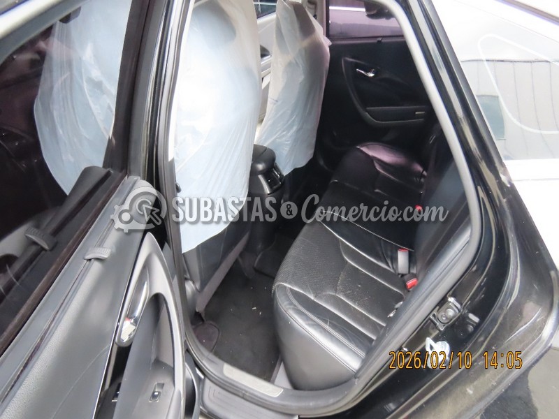salvamento_hyundai_azera_gls_-_2013_-_047_-_guarne__30_.jpg