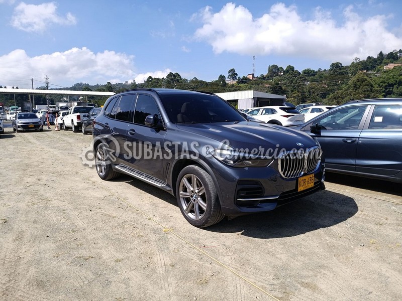 bmw_x5_xdrive45e_premium_hibrido_-_2022_-_635_-_medell__n__2_.jpg