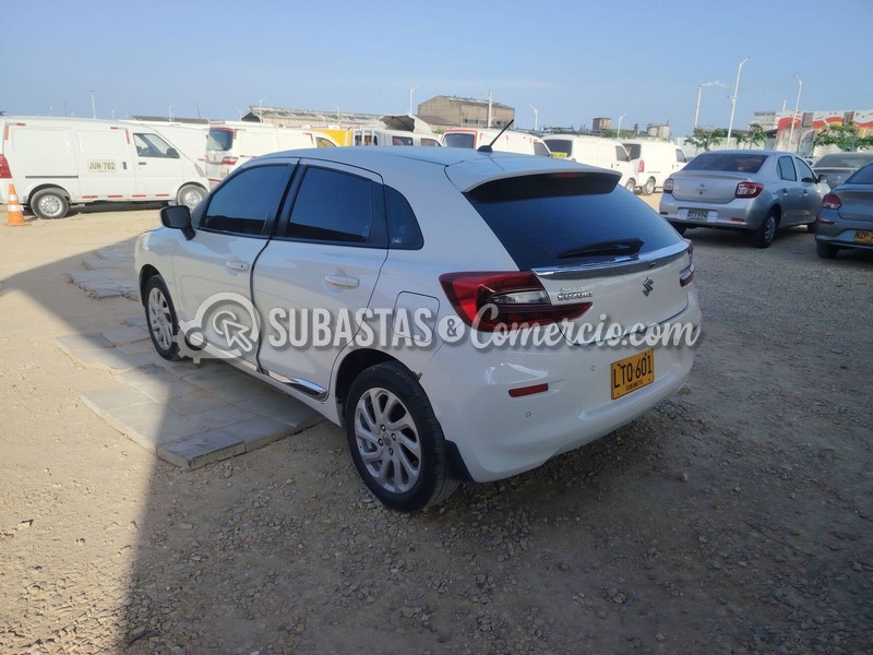 suzuki_baleno_cross_gl_at_1.5_-_2023_-_601_-_barranquilla__6_.jpg