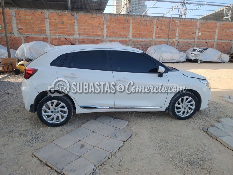 suzuki_baleno_cross_gl_at_1.5_-_2023_-_601_-_barranquilla__9_.jpg
