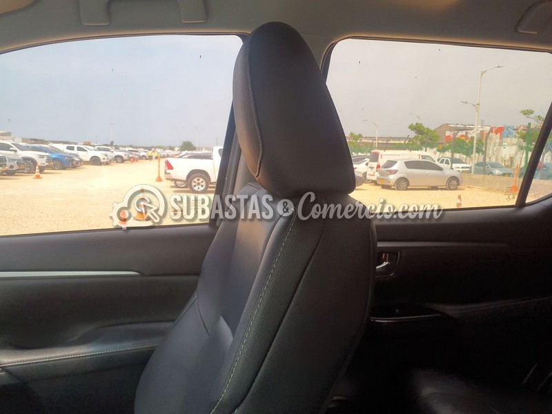 toyota_fortuner_gasol._2.7_4x2_secuencial_-_2021_-_727_-_barranquilla__12_.jpg