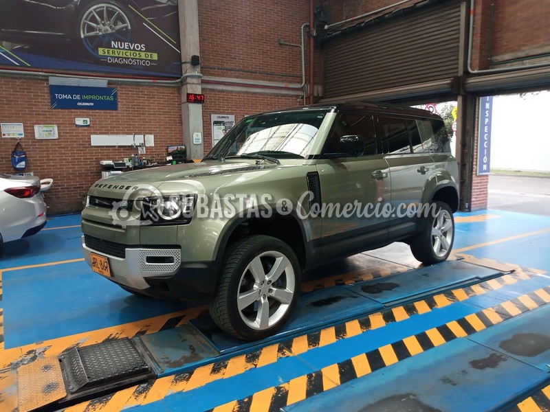 land_rover_defender_first_edition_3.0_h__brida_-_2020_-_867_-_bogot____4_.jpg