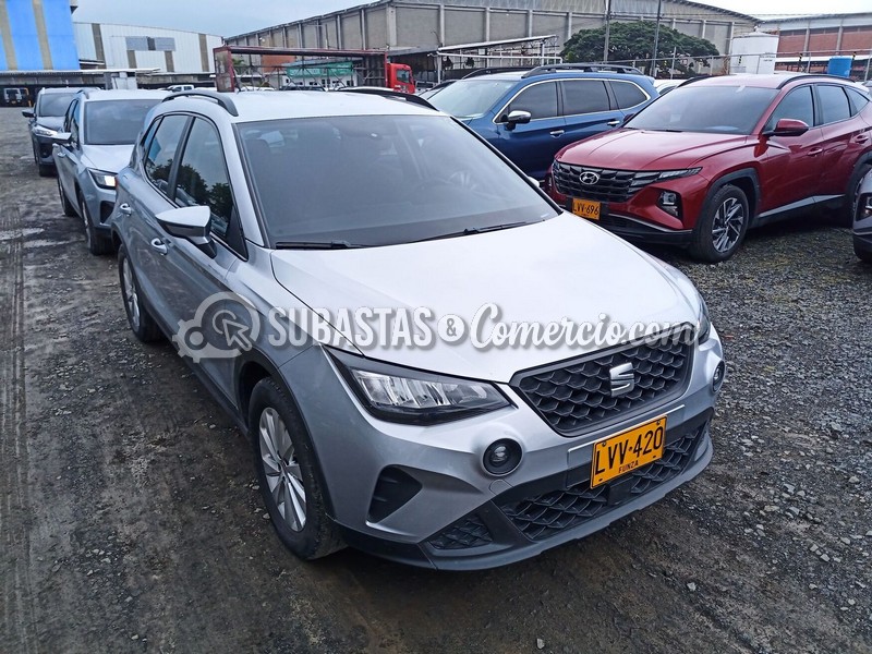 seat_arona_reference_1.6_at_-_2024_-_420_-_cali__2_.jpg