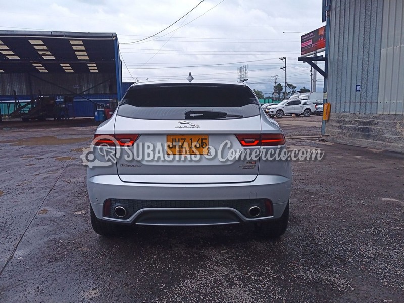 jaguar_e_pace_2.0_se_r-dynamic_-_2019_-_165_-_bogot____7_.jpg