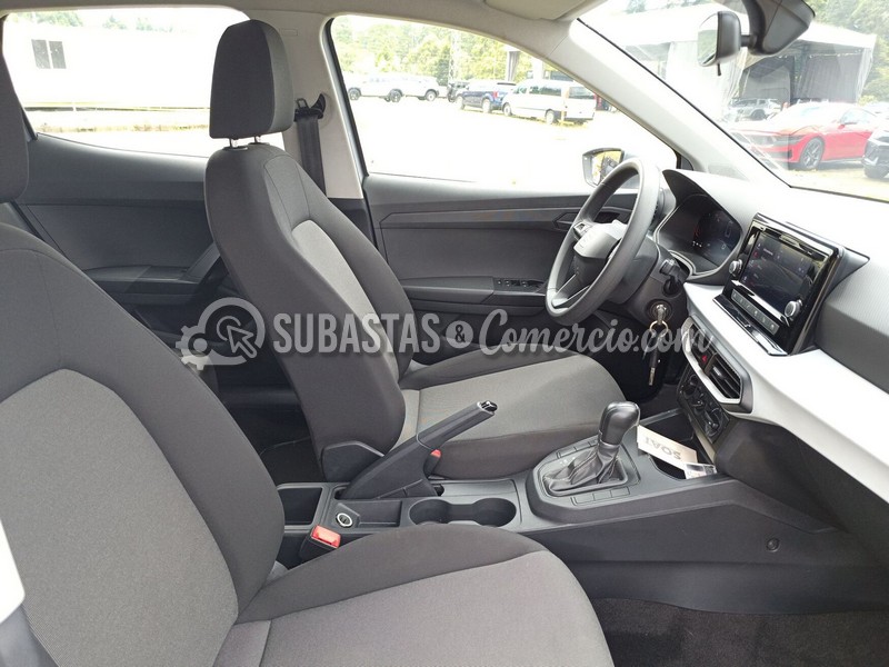 seat_arona_reference_1.6_at_-_2024_-_127_-_medell__n__11_.jpg