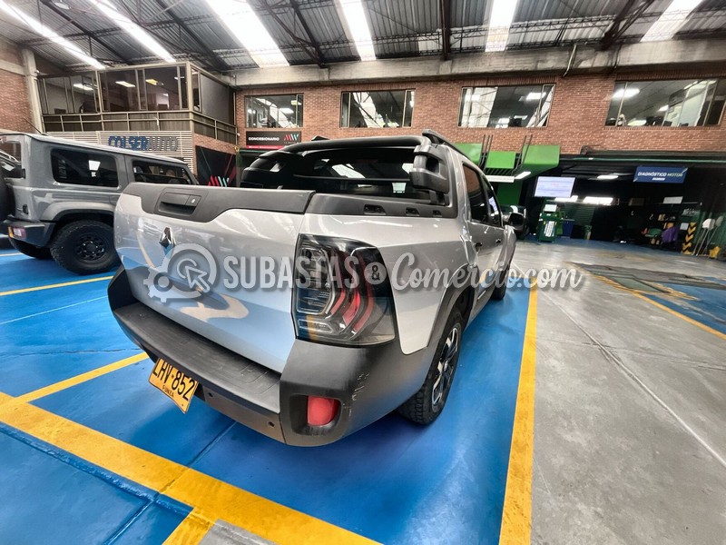 renault_duster_oroch_intens_4x4_-_2023_-_852_-_bogot____8_.jpg