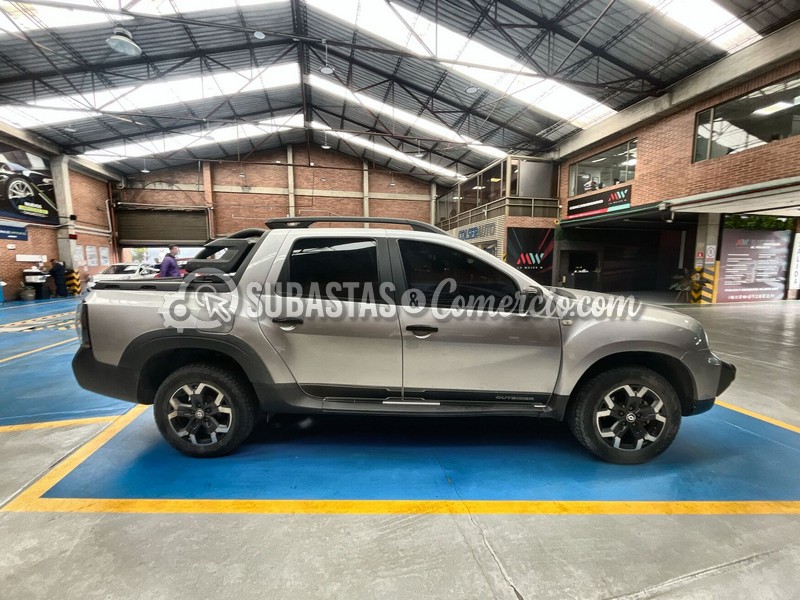 renault_duster_oroch_intens_4x4_-_2023_-_852_-_bogot____9_.jpg