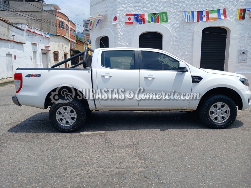 ford_ranger_xls_diesel_mt_dc_-_2021_-_367_-_bucaramanga__9_.jpg