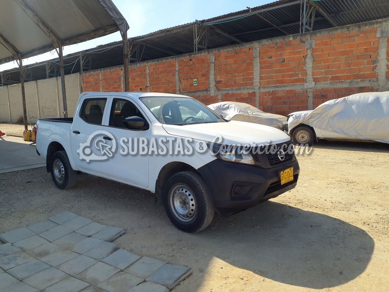 nissan_frontier_np300_2.5_gasolina_4x2_dc_aa_abag_abs_-_2021_-_061_-_barranquilla__2_.jpg