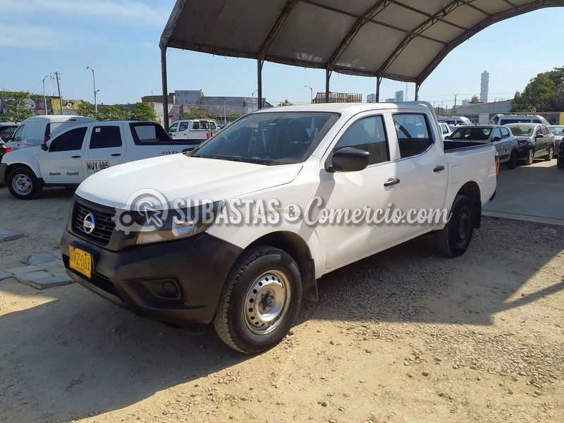 nissan_frontier_np300_2.5_gasolina_4x2_dc_aa_abag_abs_-_2021_-_061_-_barranquilla__4_.jpg