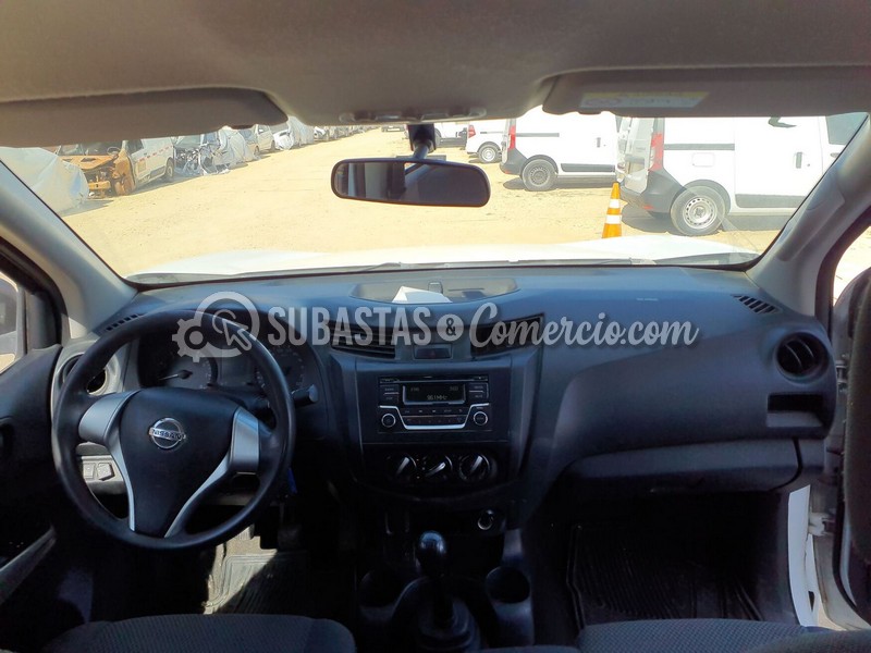 nissan_frontier_np300_2.5_gasolina_4x2_dc_aa_abag_abs_-_2021_-_061_-_barranquilla__10_.jpg