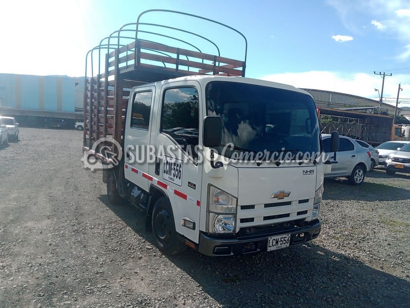 chevrolet_nhr_eiv_doble_cabina__abs__-_2022_-_556_-_cali__2_.jpg