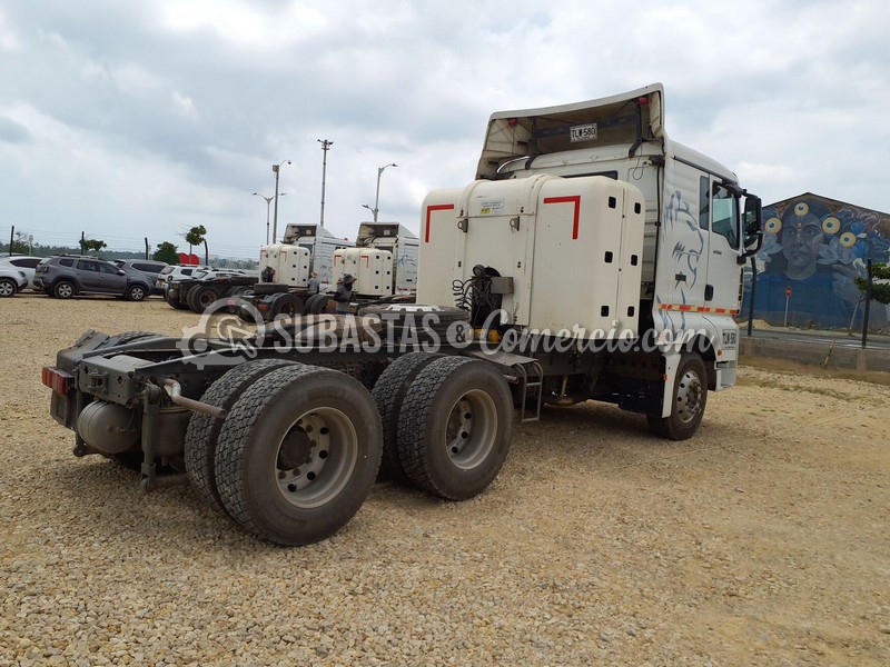 sinotruk_sitrak_c7h_6x4_gnc_-_2021_-_580_-_barranquilla__8_.jpg