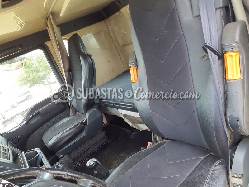 sinotruk_sitrak_c7h_6x4_gnc_-_2021_-_580_-_barranquilla__10_.jpg