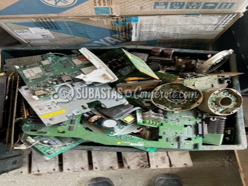chatarra_de_equipos_y_repuestos_electr__nicos_en_piedecuesta_aprox._23.389_kg__40_.jpg