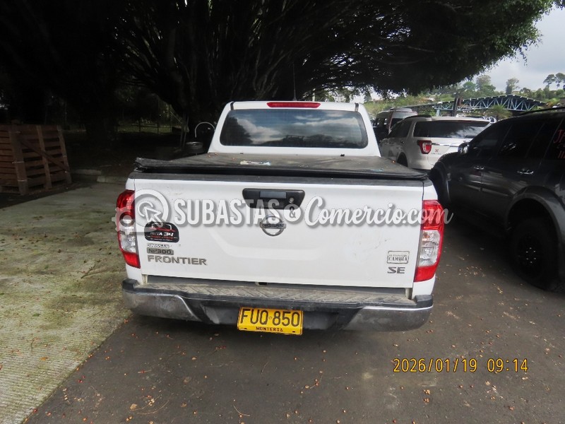 salvamento_nissan_np300_frontier_-_2020_-_850_-_guarne__12_.jpg