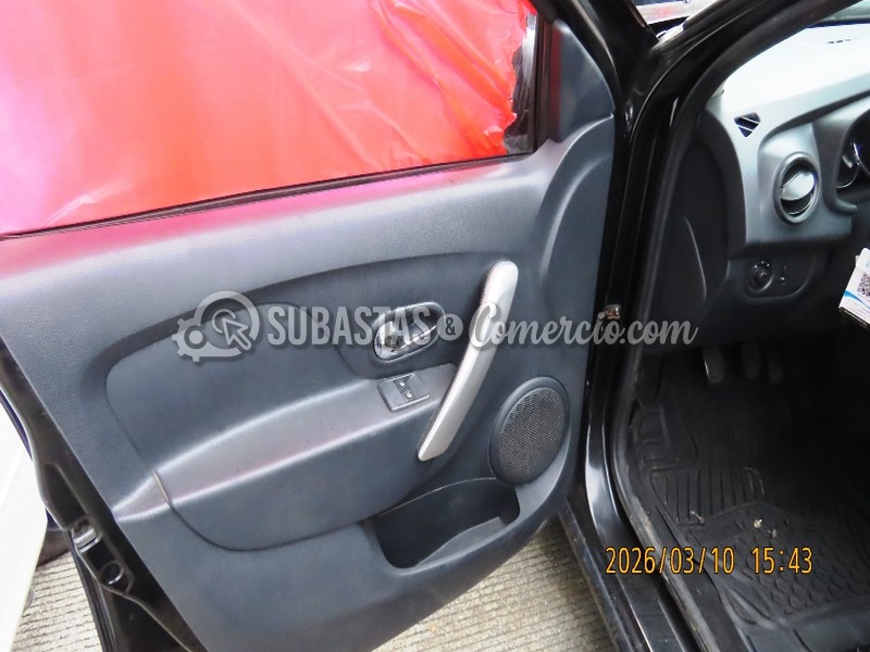 salvamento_renault_stepway_dynamique_-_2017_-_265_-_guarne__27_.jpg