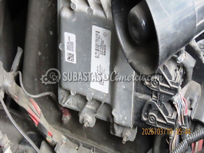 salvamento_renault_stepway_dynamique_-_2017_-_265_-_guarne__33_.jpg
