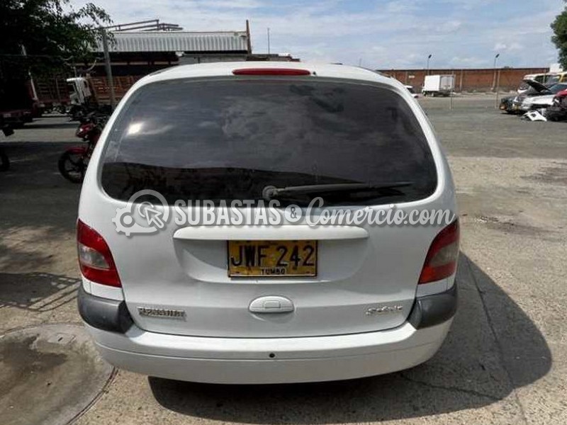 salvamento_renault_scenic_rxe_-_2005_-_242_-_cali-yumbo__5_.jpg
