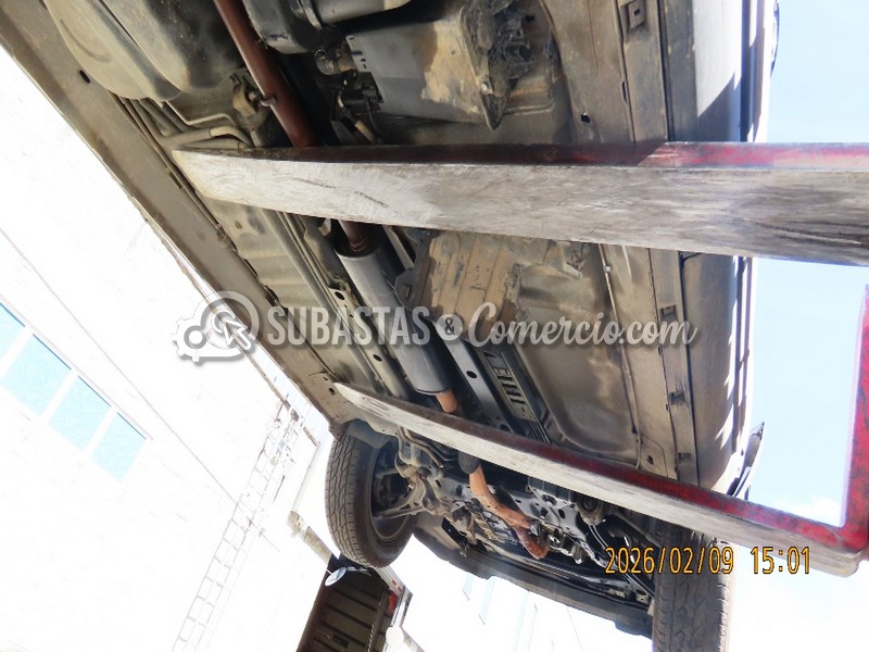 salvamento_ford_explorer_limited_-_2013_-_628_-_guarne__4_.jpg