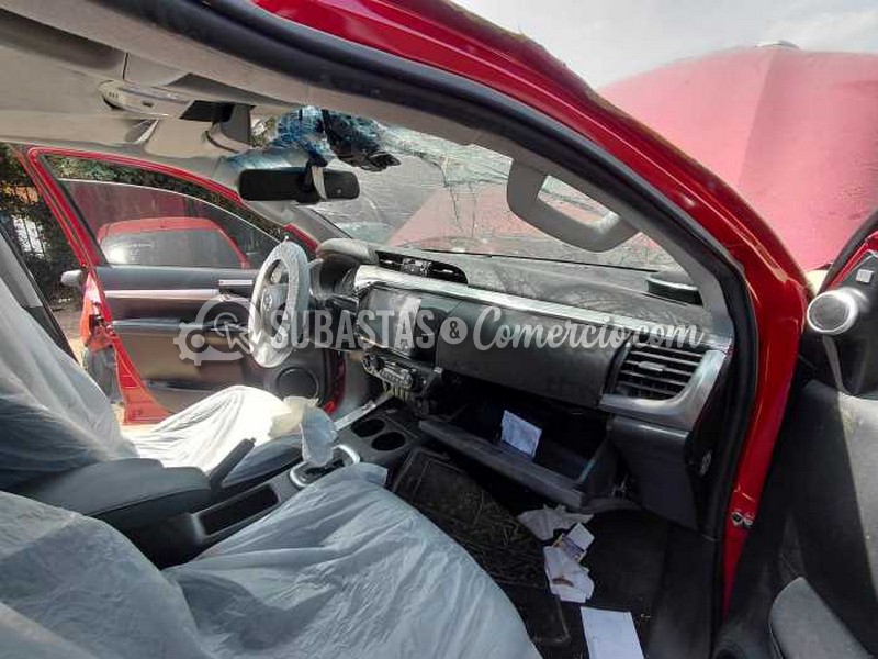 salvamento_toyota_hilux_-_2025_-_328_-_mosquera__13_.jpg