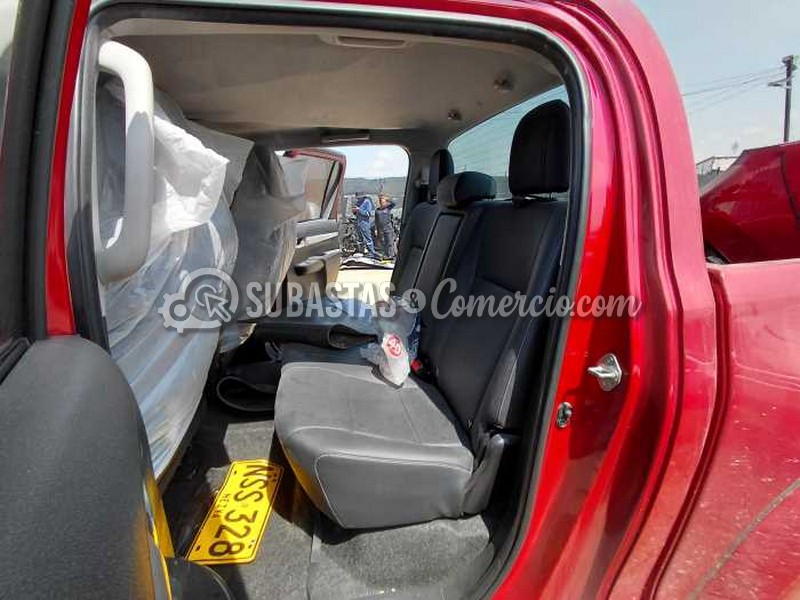 salvamento_toyota_hilux_-_2025_-_328_-_mosquera__19_.jpg