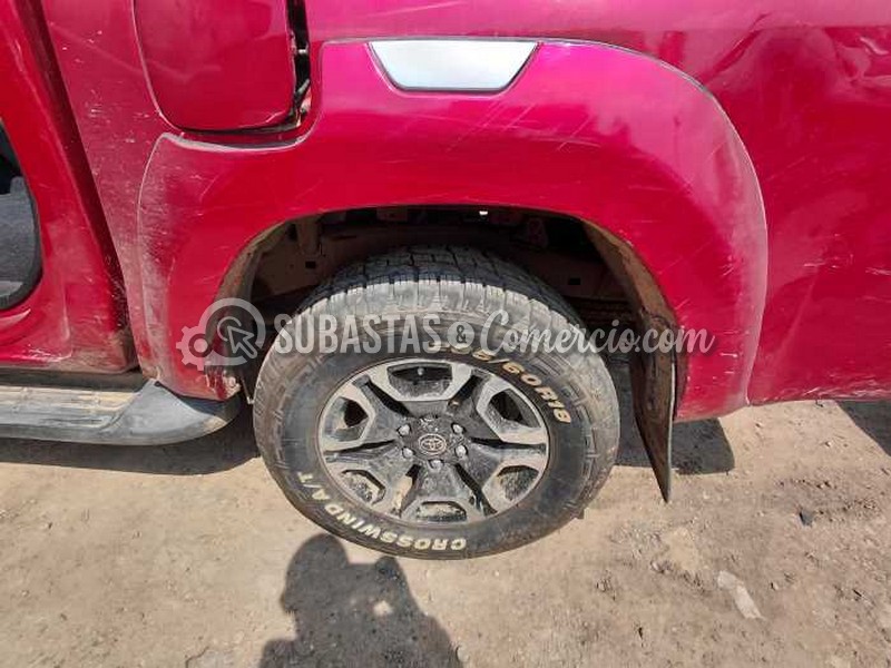 salvamento_toyota_hilux_-_2025_-_328_-_mosquera__27_.jpg