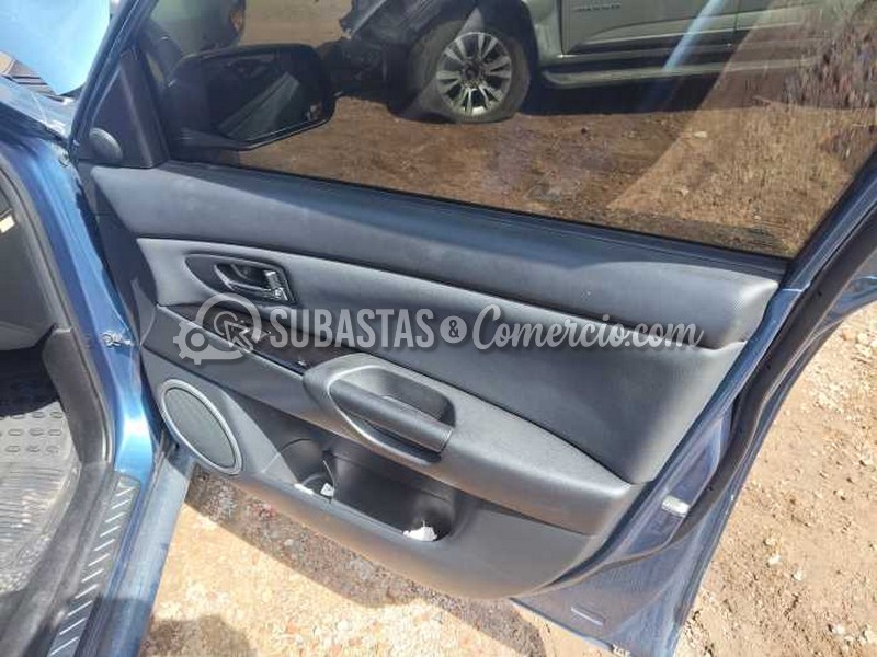 salvamento_mazda_3lxna7_-_2010_-_237_-_mosquera__28_.jpg
