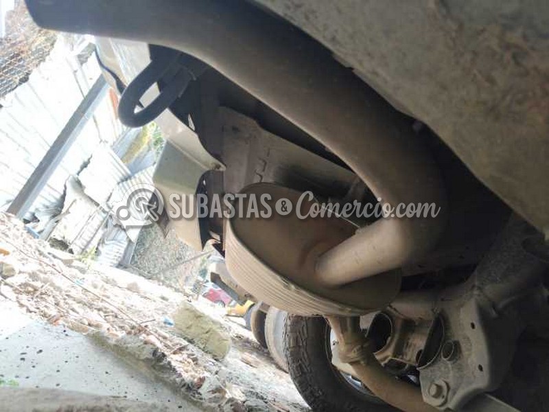 salvamento_suzuki_grand_vitara_sz_-_2010_-_166_-_mosquera__6_.jpg