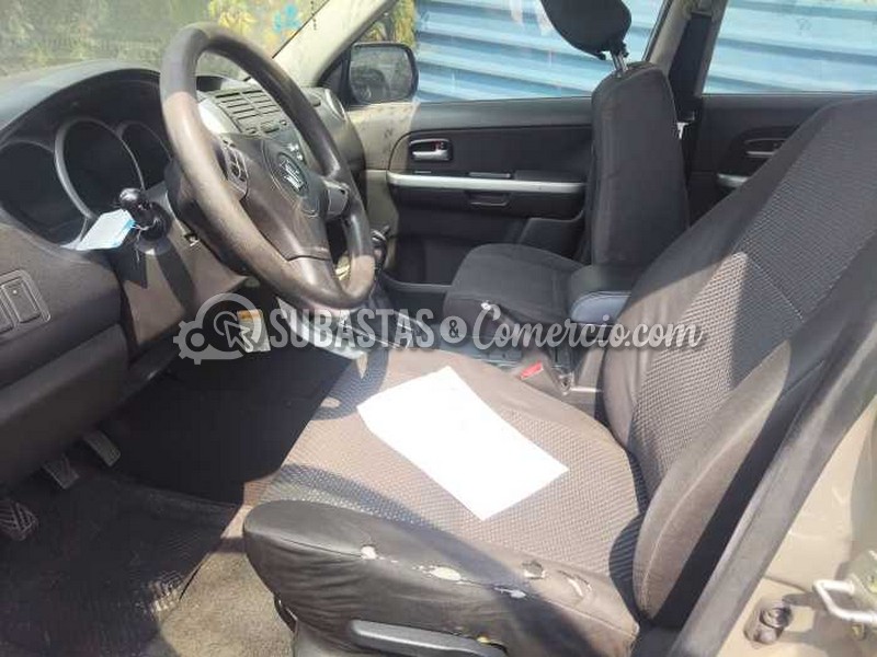 salvamento_suzuki_grand_vitara_sz_-_2010_-_166_-_mosquera__18_.jpg