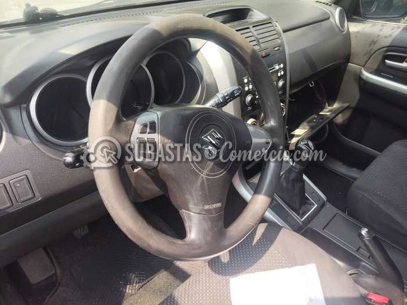 salvamento_suzuki_grand_vitara_sz_-_2010_-_166_-_mosquera__19_.jpg