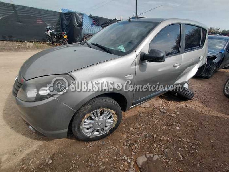 salvamento_renault_sandero_gt_line_-_2012_-_793_-_mosquera__3_.jpg