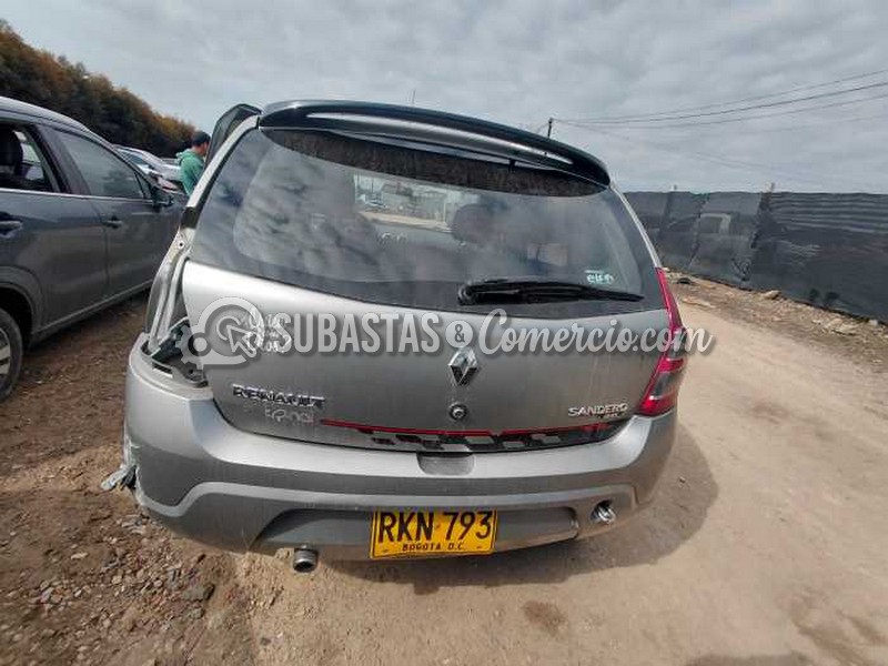 salvamento_renault_sandero_gt_line_-_2012_-_793_-_mosquera__5_.jpg