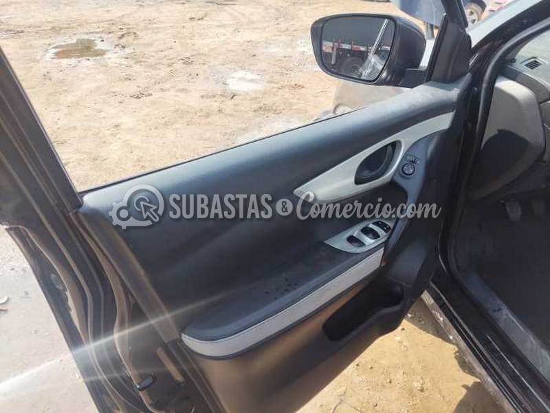 salvamento_nissan_qashqai_-_2015_-_928_-_mosquera__10_.jpg