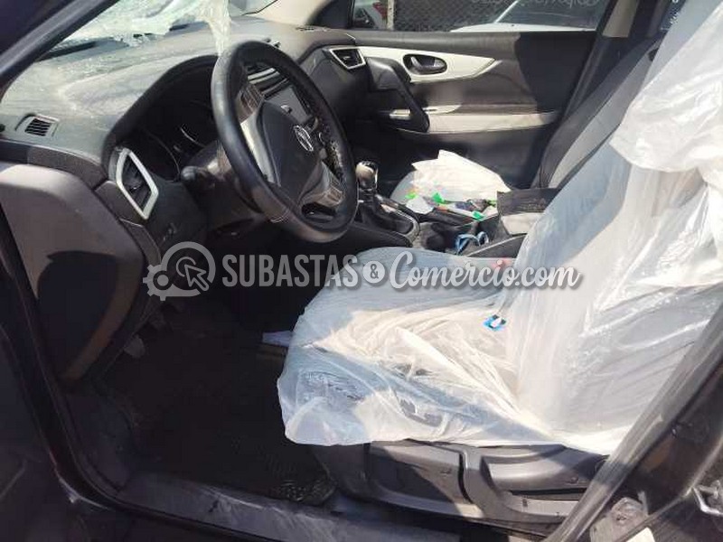 salvamento_nissan_qashqai_-_2015_-_928_-_mosquera__11_.jpg