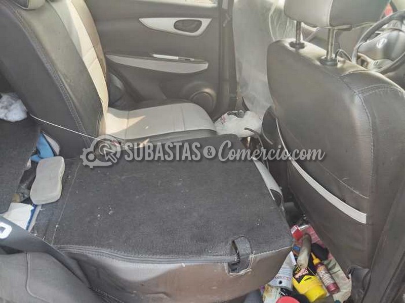 salvamento_nissan_qashqai_-_2015_-_928_-_mosquera__25_.jpg
