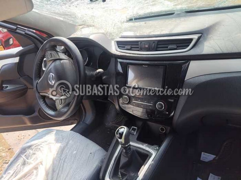 salvamento_nissan_qashqai_-_2015_-_928_-_mosquera__32_.jpg