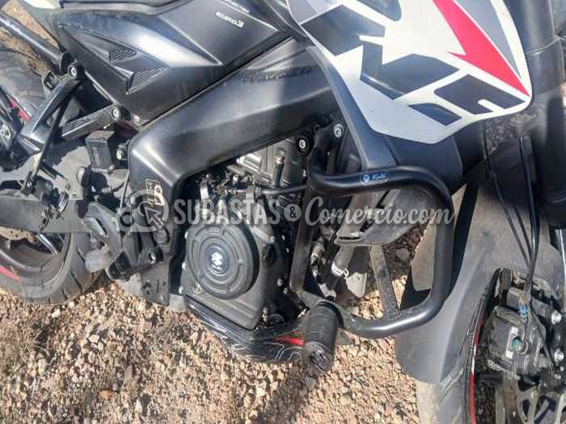 salvamento_bajaj_pulsar_ns_400z_-_2026_-_12h_-_mosquera__15_.jpg