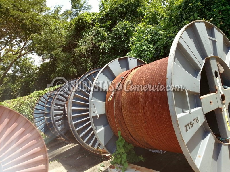 chatarra_de_carretes_de_cable_plano__3_.jpg
