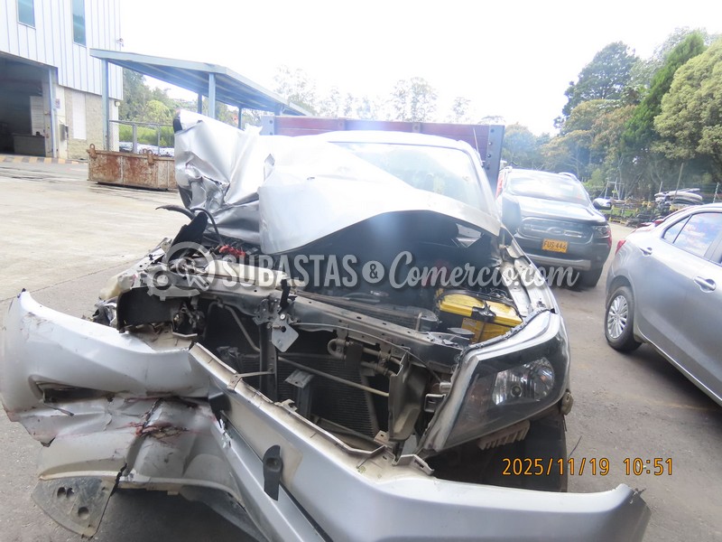 salvamento_nissan_np300_frontier_-_2018_-_711_-_guarne__2_.jpg