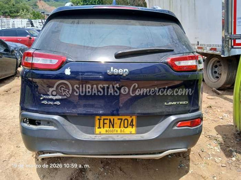 salvamento_jeep_cherokee_-_2015_-_704_-_bucaramanga__3_.jpg