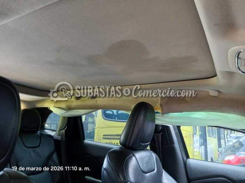 salvamento_jeep_cherokee_-_2015_-_704_-_bucaramanga__57_.jpg