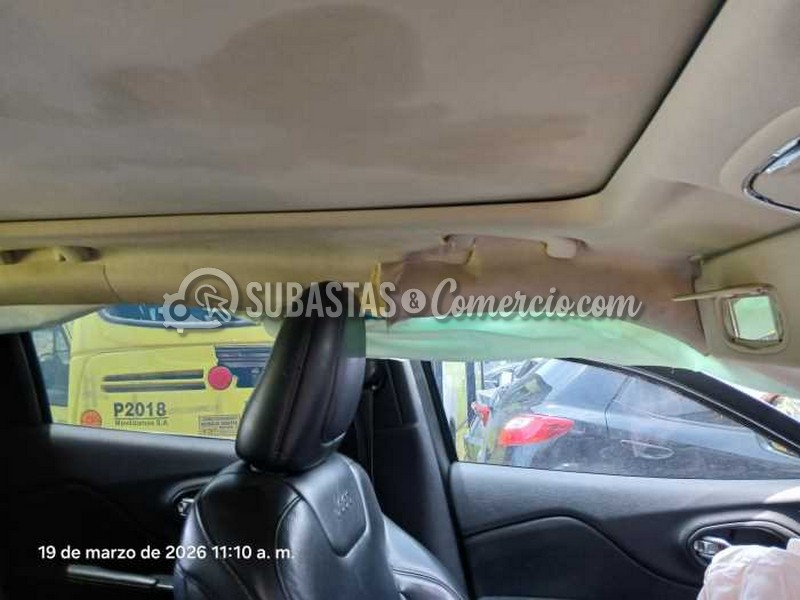 salvamento_jeep_cherokee_-_2015_-_704_-_bucaramanga__58_.jpg