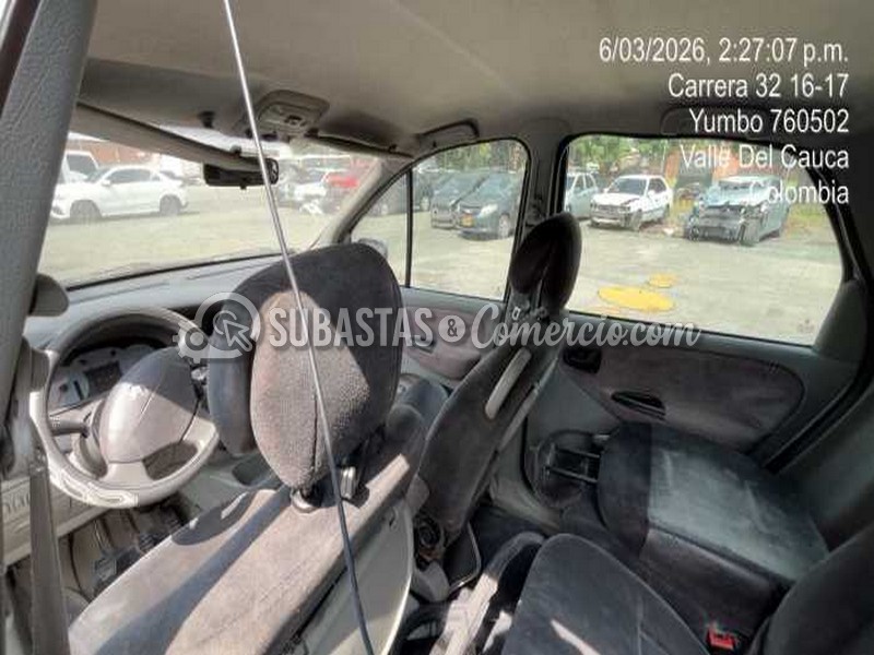 salvamento_renault_scenic_rxe_-_2005_-_242_-_cali-yumbo__15_.jpg