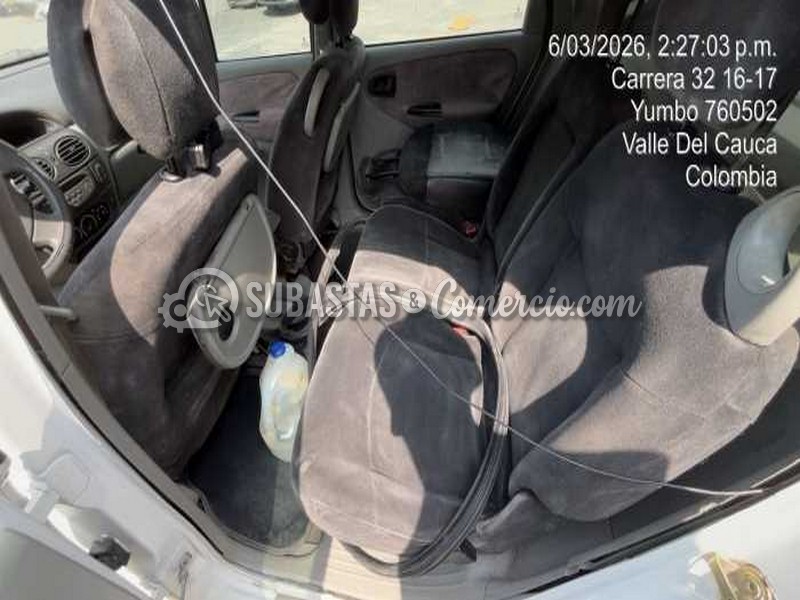 salvamento_renault_scenic_rxe_-_2005_-_242_-_cali-yumbo__17_.jpg
