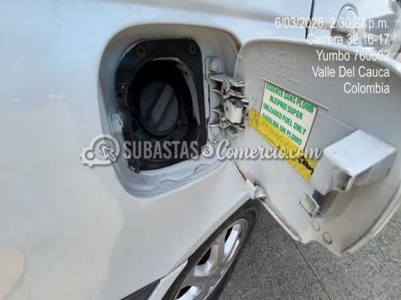salvamento_renault_scenic_rxe_-_2005_-_242_-_cali-yumbo__20_.jpg
