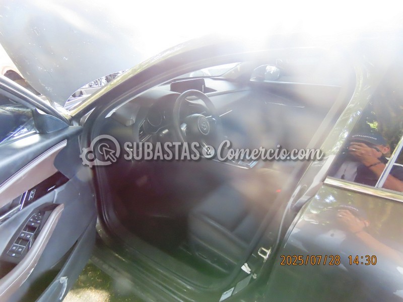salvamento_mazda_cx-30_-_2025_-_309_-_guarne__10_.jpg