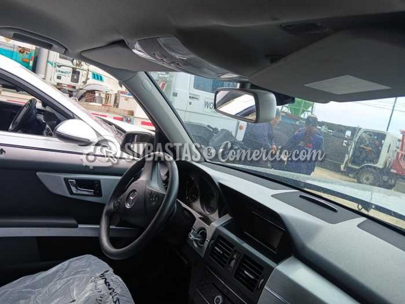 salvamento_mercedes_benz_glk_300_4matic_-_2010_-_959_-_mosquera__18_.jpg