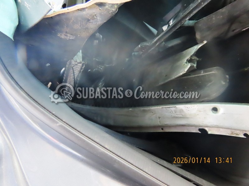 salvamento_mercedes_benz_glc_300_e_4matic_coup___-_2022_-_742_-_guarne__12_.jpg